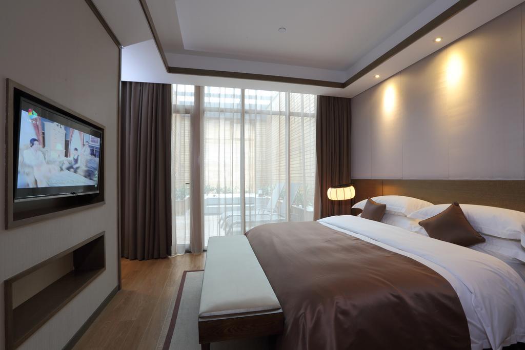 S&N Zhejiang Linhai International Hotel חדר תמונה