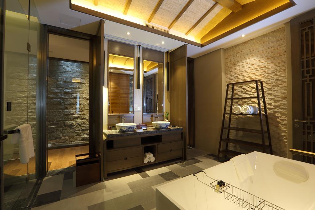 S&N Zhejiang Linhai International Hotel חדר תמונה