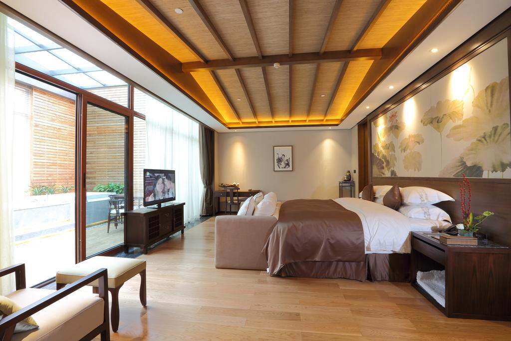 S&N Zhejiang Linhai International Hotel חדר תמונה