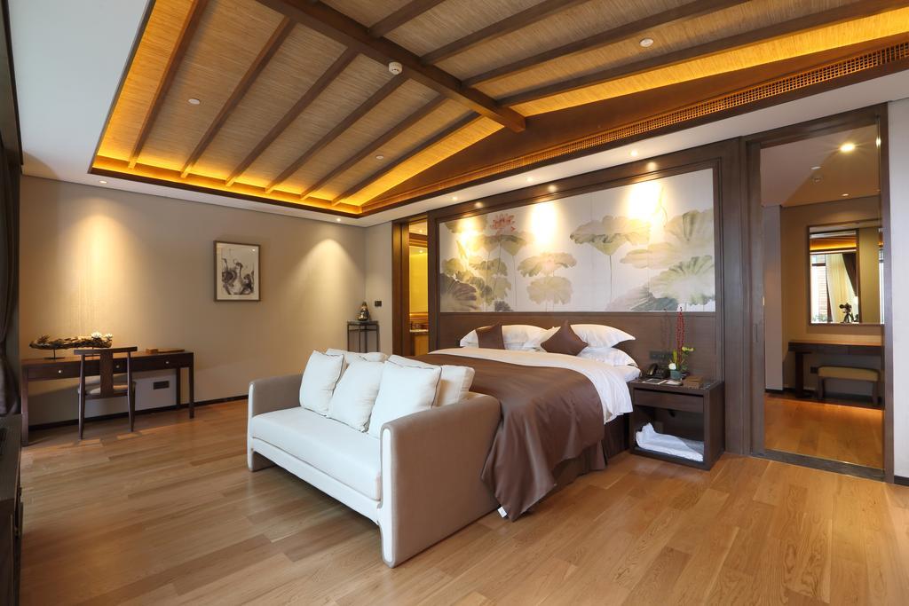 S&N Zhejiang Linhai International Hotel חדר תמונה