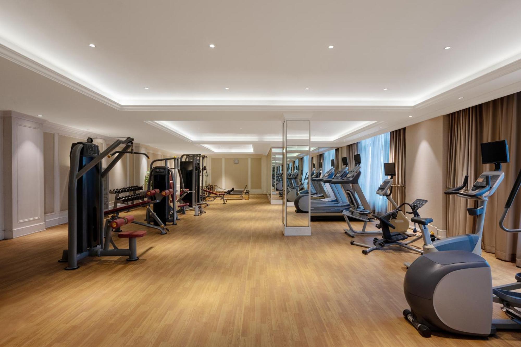S&N Zhejiang Linhai International Hotel מראה חיצוני תמונה