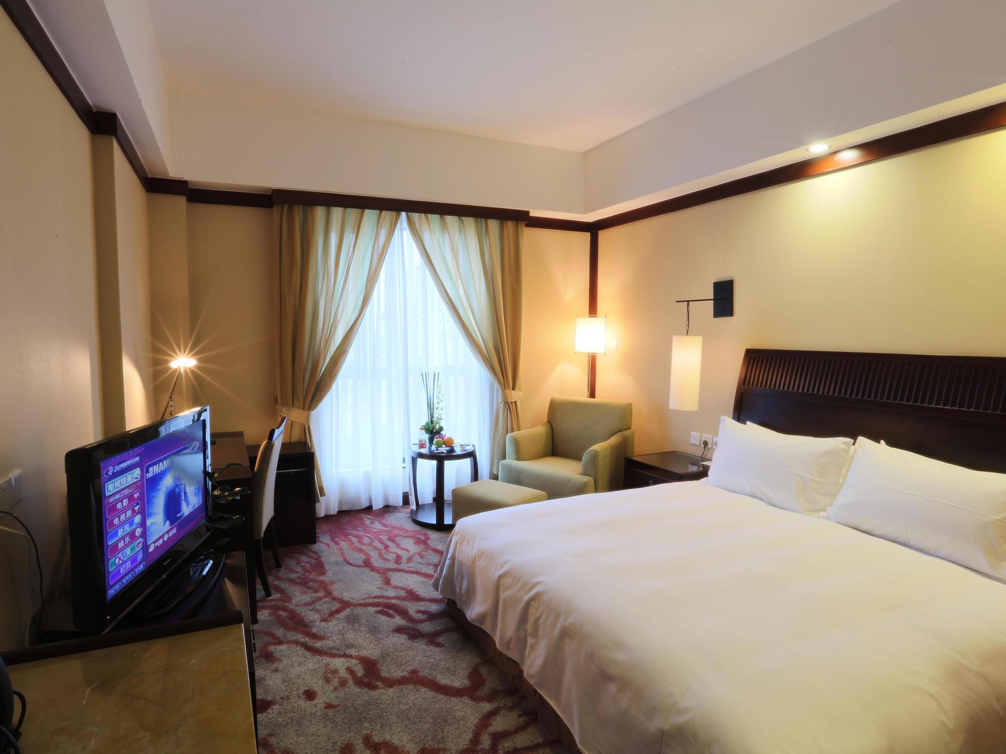S&N Zhejiang Linhai International Hotel מראה חיצוני תמונה