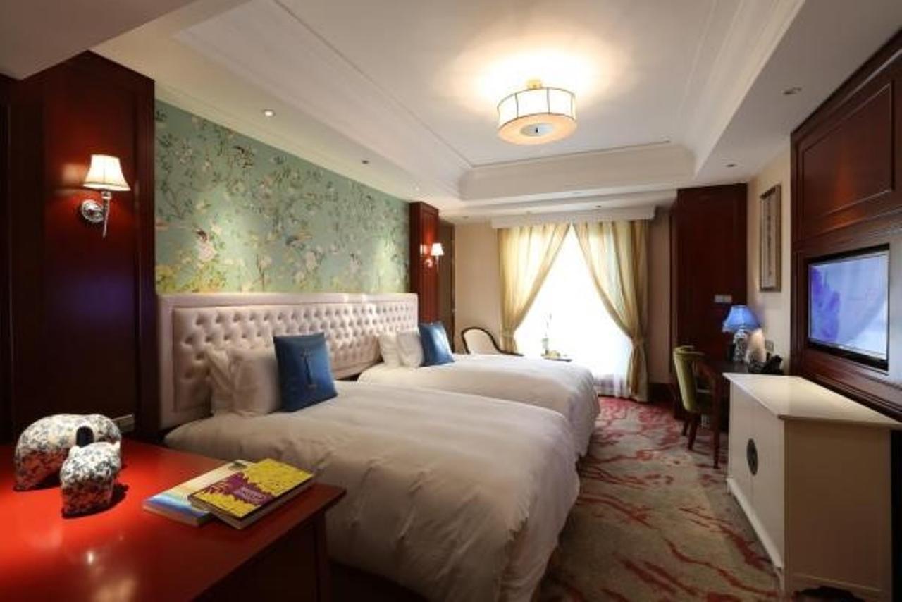 S&N Zhejiang Linhai International Hotel מראה חיצוני תמונה